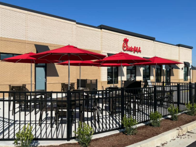 Chick-fil-A Opens At The Lake District